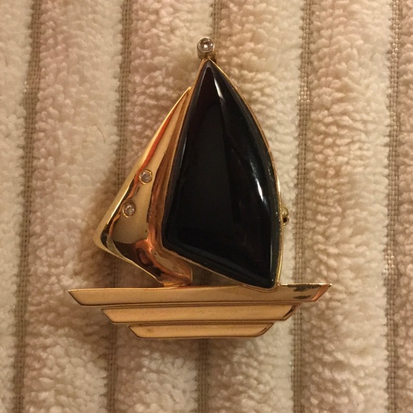 Black Onyx & 14KT Gold Sailboat Pin/Pendant - Picture 2 of 10
